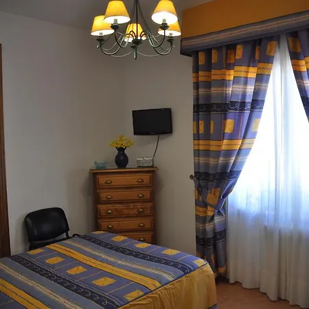 Landsted Casa Rural Los Galanes *